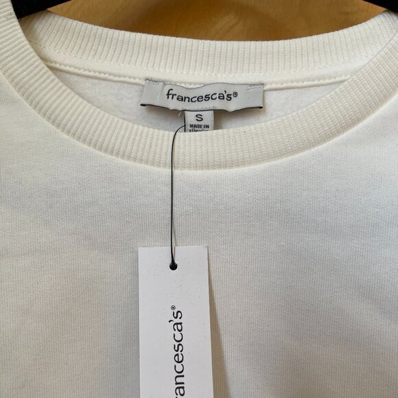 NWT Francesca's Longsleeve Crewneck Embroidered Bow Sweatshirt Size S - Picture 9 of 9